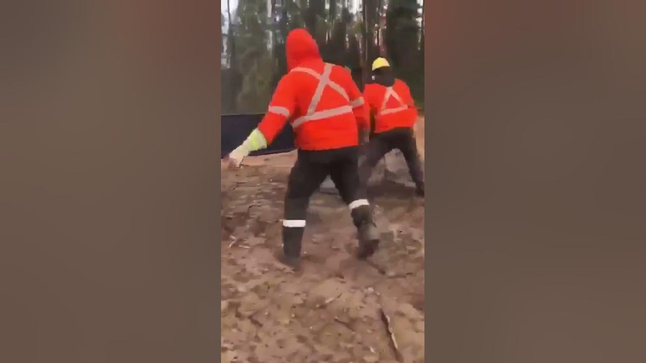 Guy Acts Like He's Dead On A Zipline That one guy who always acts like he’s helping 😂 Every crews got one