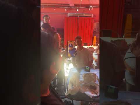 Wholesome moment in L.A. 💙 (Ft. Lawrence Butler)