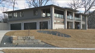 Record-Setting Mansion Hits Market in West Des Moines Guide