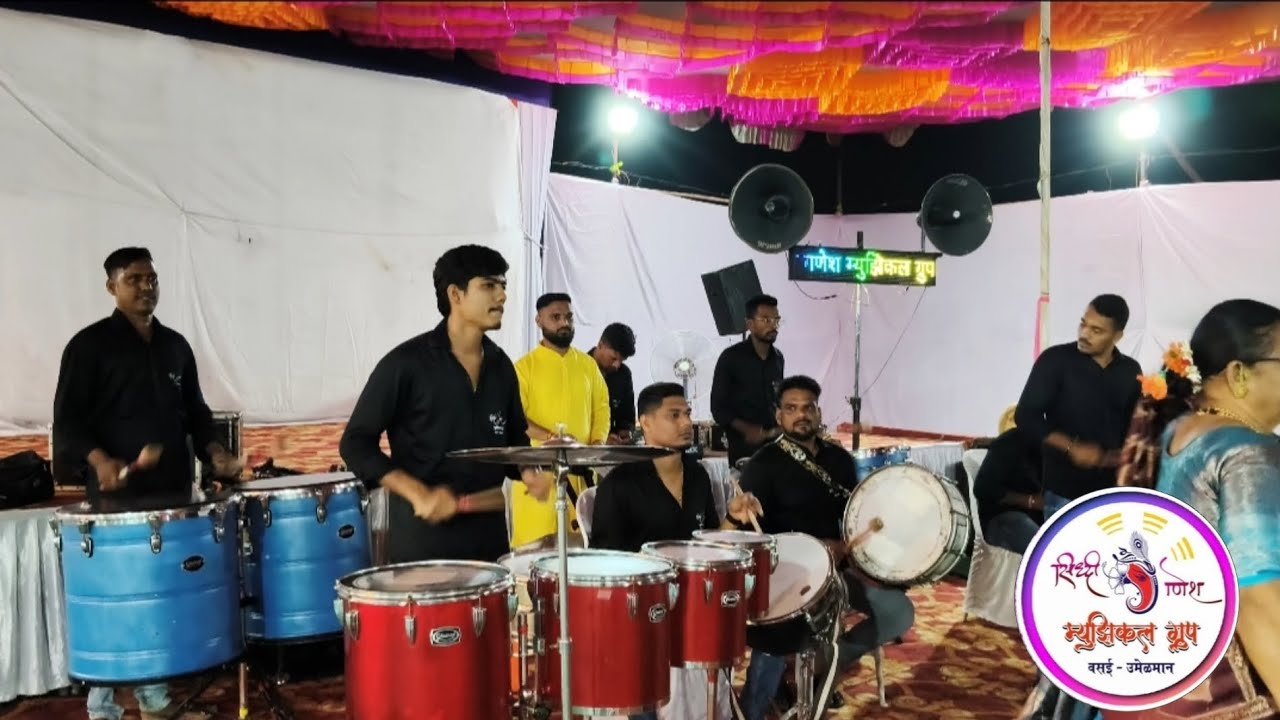 Siddhi Ganesh Banjo @siddhi_ganesh_musical_group 