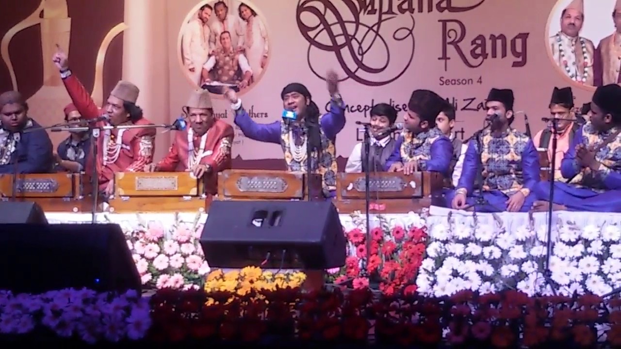 Sufiana Rang with Hamsar Hayat Nizami and Nizmi Brothers on 11th March 2017 at Kamani Auditorium