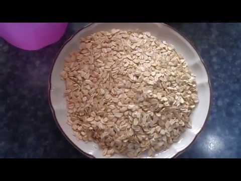 Video: Cómo hacer comida de perro de arroz de avena