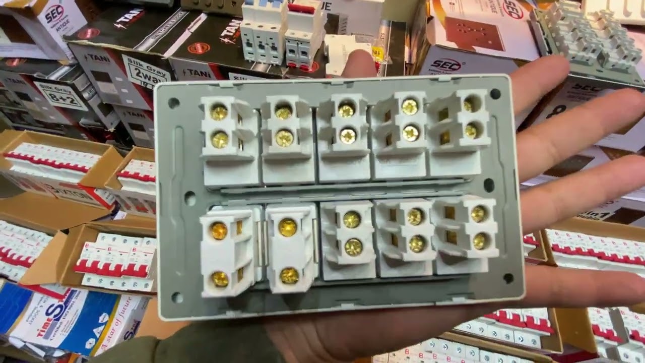 Switch Boards Ki complete Variety & Circuit Breakers Wholesale Rates Par Hasil karen . 