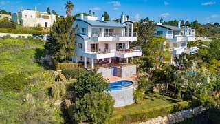 Spectacular 4-bed villa with pool and sea views - PortugalProperty.com - PP3365