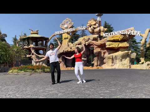 Супер Мадина ALISHKA Чеченская Песня Тбилиси Лезгинка 2021 Девушки Танцуют Красиво В Парке Mtacminda