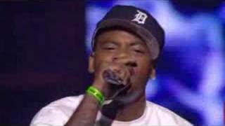 Obie Trice feat Stat Quo- Stay About It LIVE Resimi