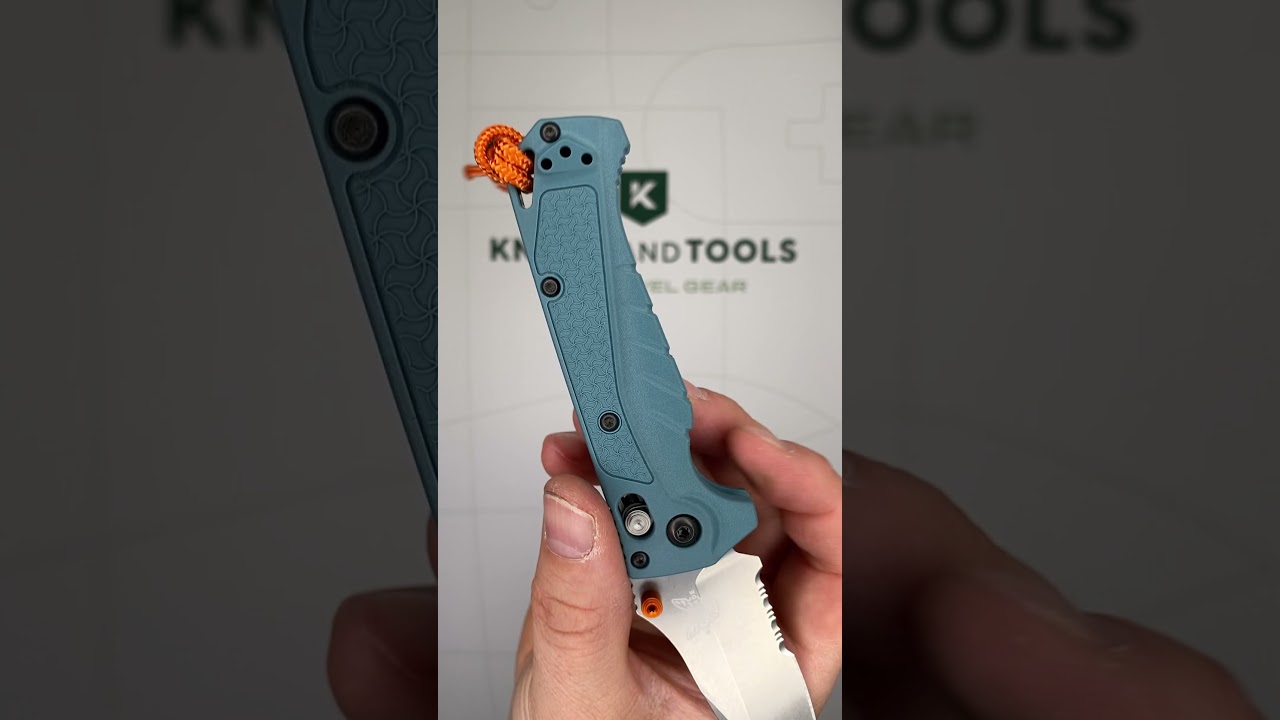 Benchmade Mini Adira 18065S CPM MagnaCut, Depth Blue Grivory, Serrated pocket knife