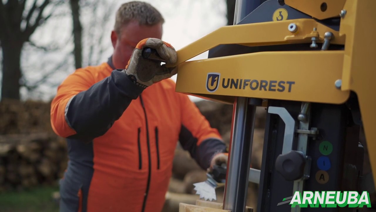 Arneuba präsentiert Uniforest Holzspalter 11-27 Tonnen