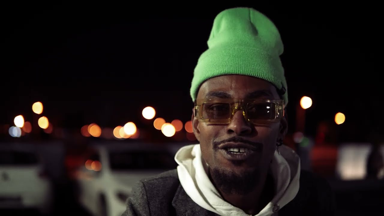 Watch Young RZ - Berda (Official Music Video) on YouTube Watch Young RZ - Berda (Official Music Video) on YouTube