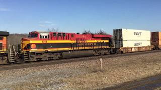 BNSF 4474 (C44-9W) leads a westbound BNSF stack train up Houlihans curve Edelstein, IL 02/23/20