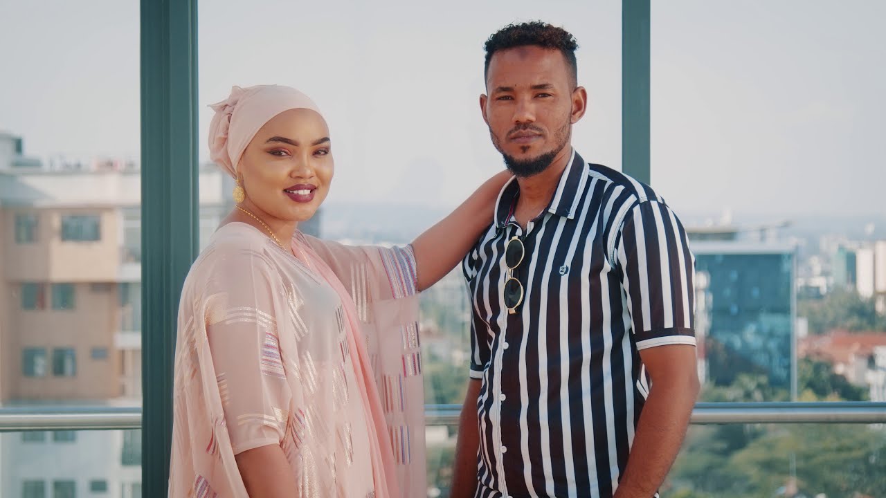 SAKINA VYBZ_MUXU LOVE MADHAN HAYA OFFICIAL VIDEO