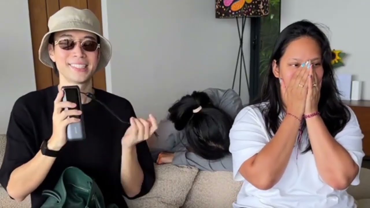 BONGKAR ISI TAS VIDI, RENATA DAN TARA!!