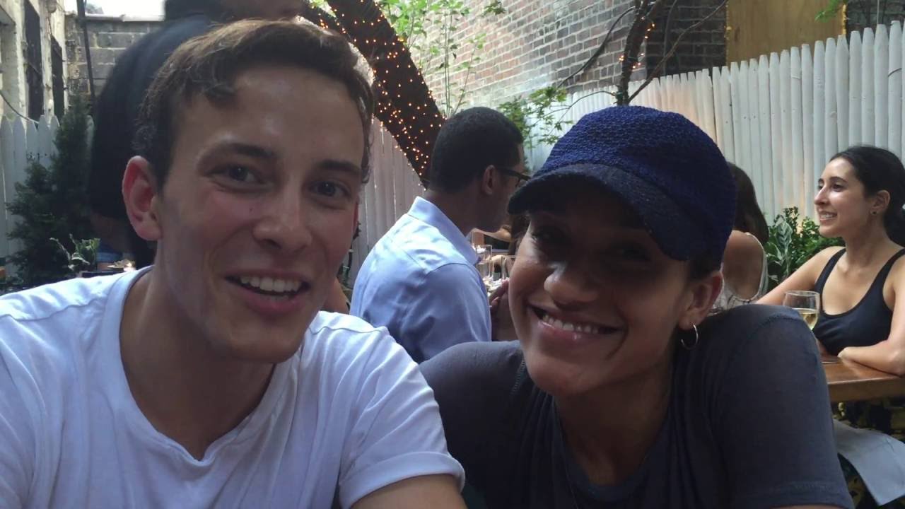 Een boodschap van Gabrielle McClinton (Leading Player) en Brian Flores (Pippin) uit PIPPIN