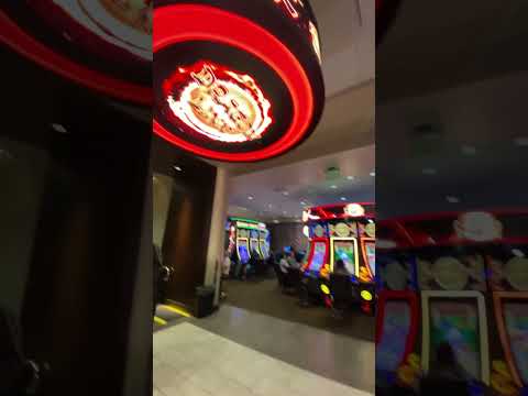 Luxor hotel reward room claim and walkthrough of mgm property .#lasvegas