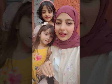 ماريا قحطان مع زهرات كليب العيد... انتظرونا