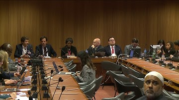 IGF 2017 - Day 3 - Room 27 - What are future scenarios for the global ...