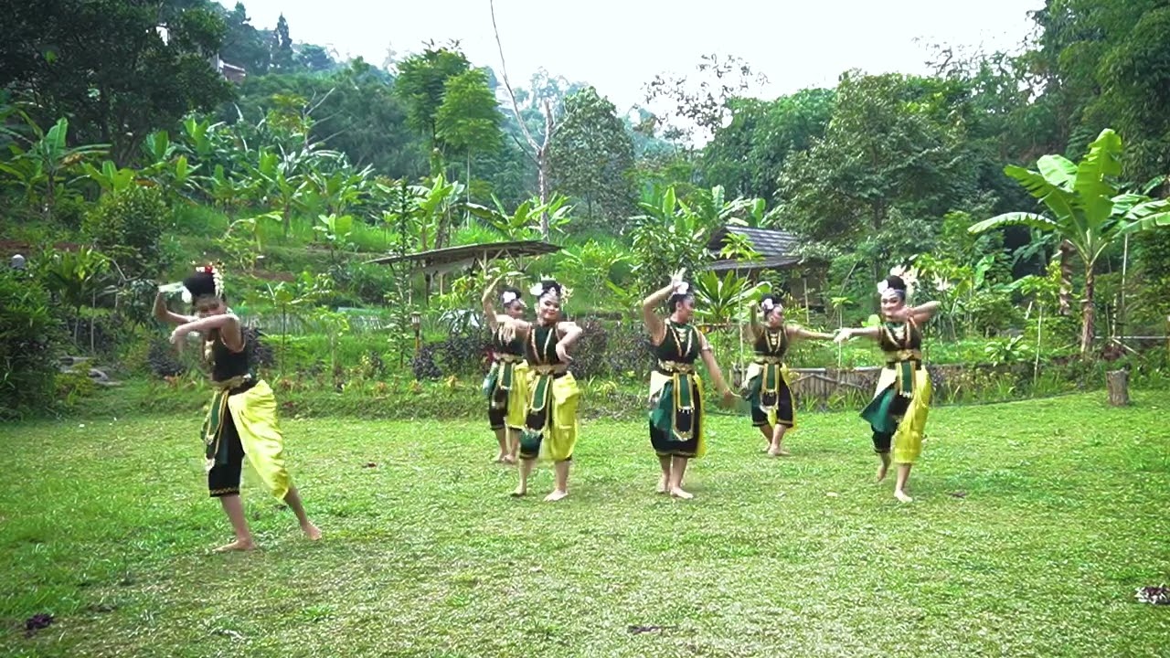 RAHYANG MANDALAJATI (Sanggar Tari Putra Mayang Mandiri)