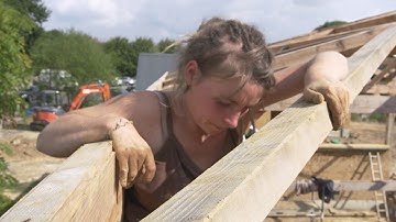 Shuttered cob – BONUS #5 – Filling and framework removal