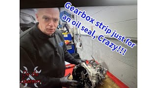 Kia / Hyundai Gearbox strip down for input shaft oil seal replacement.