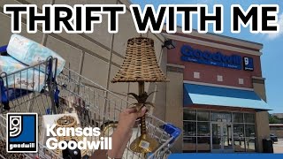30 Minutes To Fill The Cart! Goodwill Thrift With Me! Vintage Decor Brass Lefton Dogs + More!