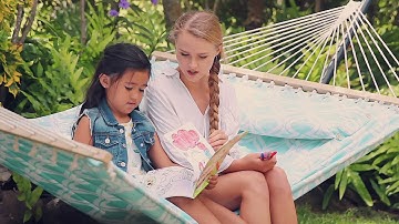 SUNCREAT 2 Person Quilted Fabric Hammock with Spreader Bar, Pillow and Chains, Green Drops