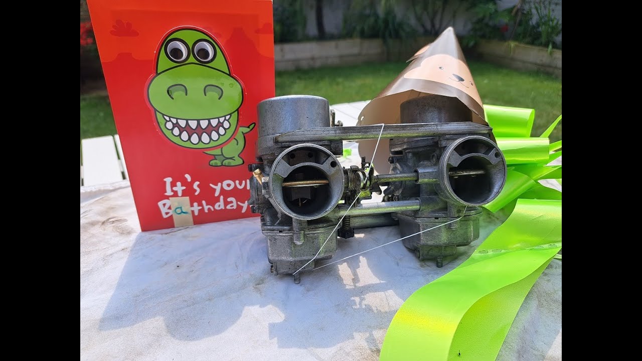 It's time to ultrasonic clean the Carbs? Honda CB250N - Project Bike - Part 65