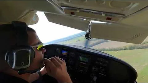 Cessna 182 leaving Nashville TN - KJWN