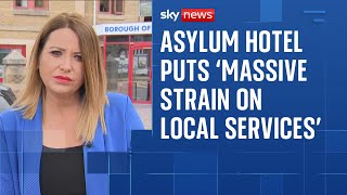 Download Lagu 'People have had enough'. Row over asylum seeker hotels, and the councils looking to shut them down MP3 Download Lagu 'People have had enough'. Row over asylum seeker hotels, and the councils looking to shut them down MP3