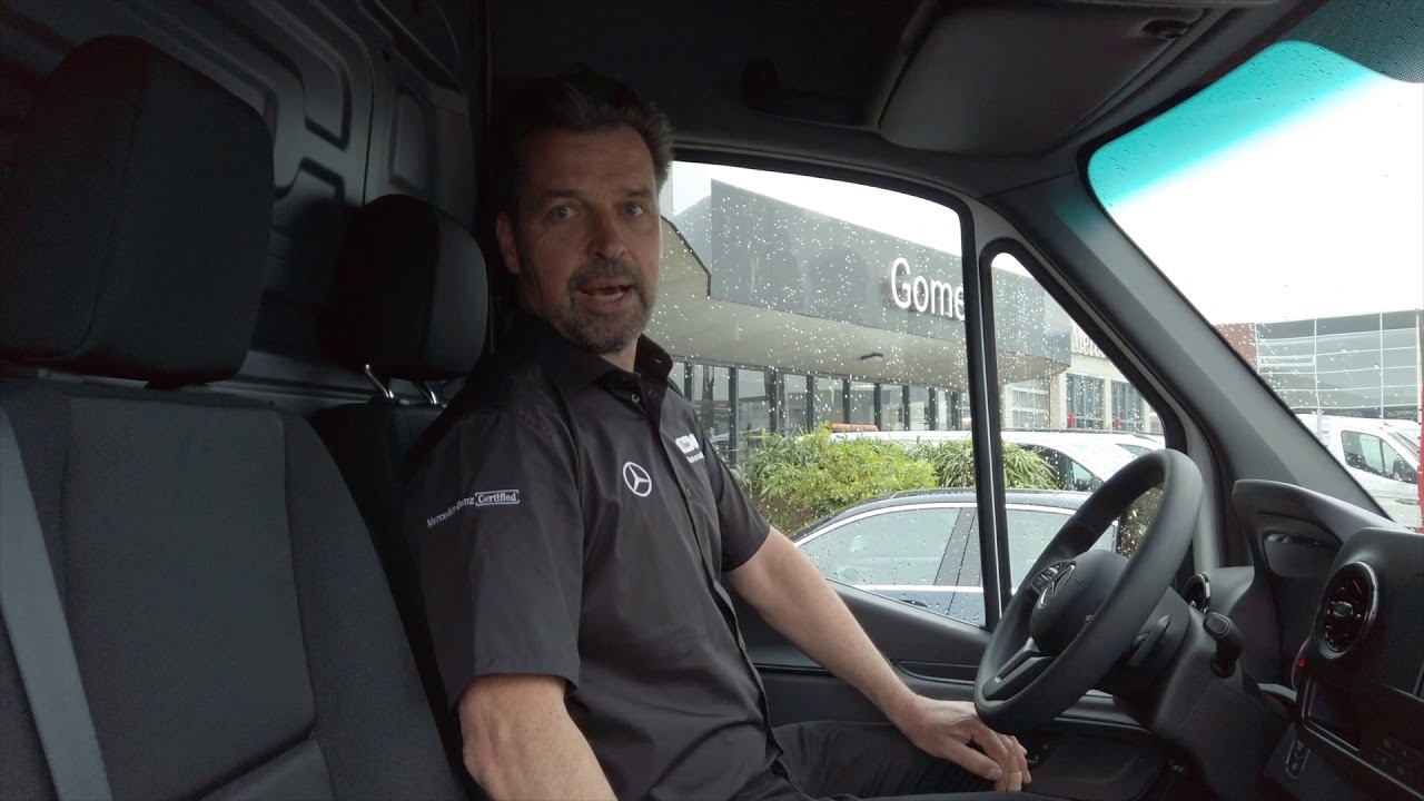 De Mercedes-Benz Sprinter bij Gomes Noord-Holland B.V. - YouTube