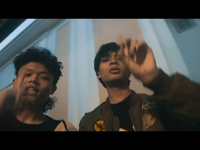 Riski Inrahim X Batak Perantau - Kaga Ada Dua (MV) DIR SPS DAUS class=