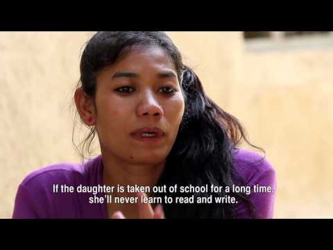 Video: Een Vierarmig Kind Woont In Nepal - Alternatieve Mening