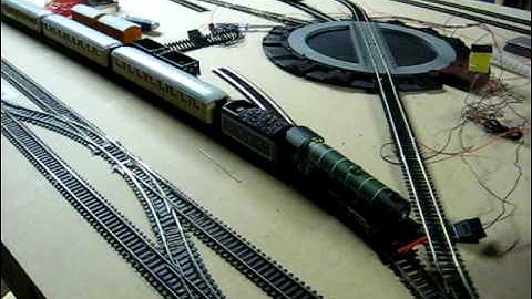 My First DCC Model Railway - Trains Running on my Layout