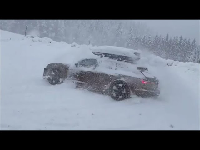 Audi QUATTRO POWER on snow Compilation 2 class=