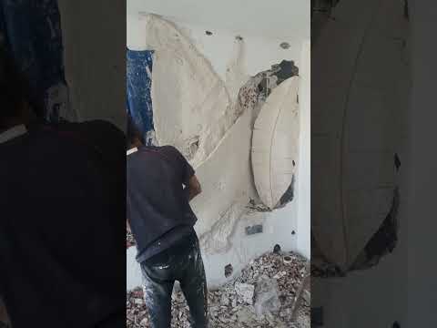 وأن الله قد أحاط بكل شيء علما