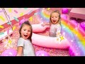 KIDS SWIM IN GIANT POOL OF RAINBOW SPRINKLES! 🍦 🌈