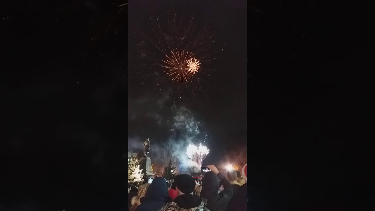 Салют на площадь Нахимова  Крым Севастополь yeni il axsami 2019-2020 happy new year