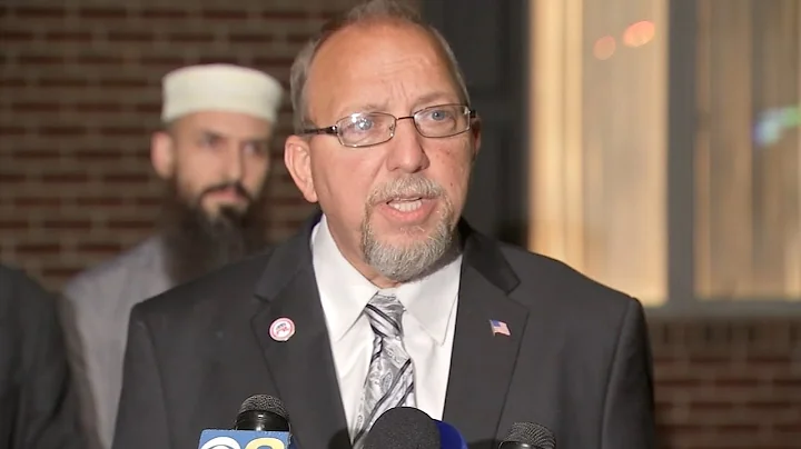 Senator-elect Ed Durr meets with Islamic leaders a...