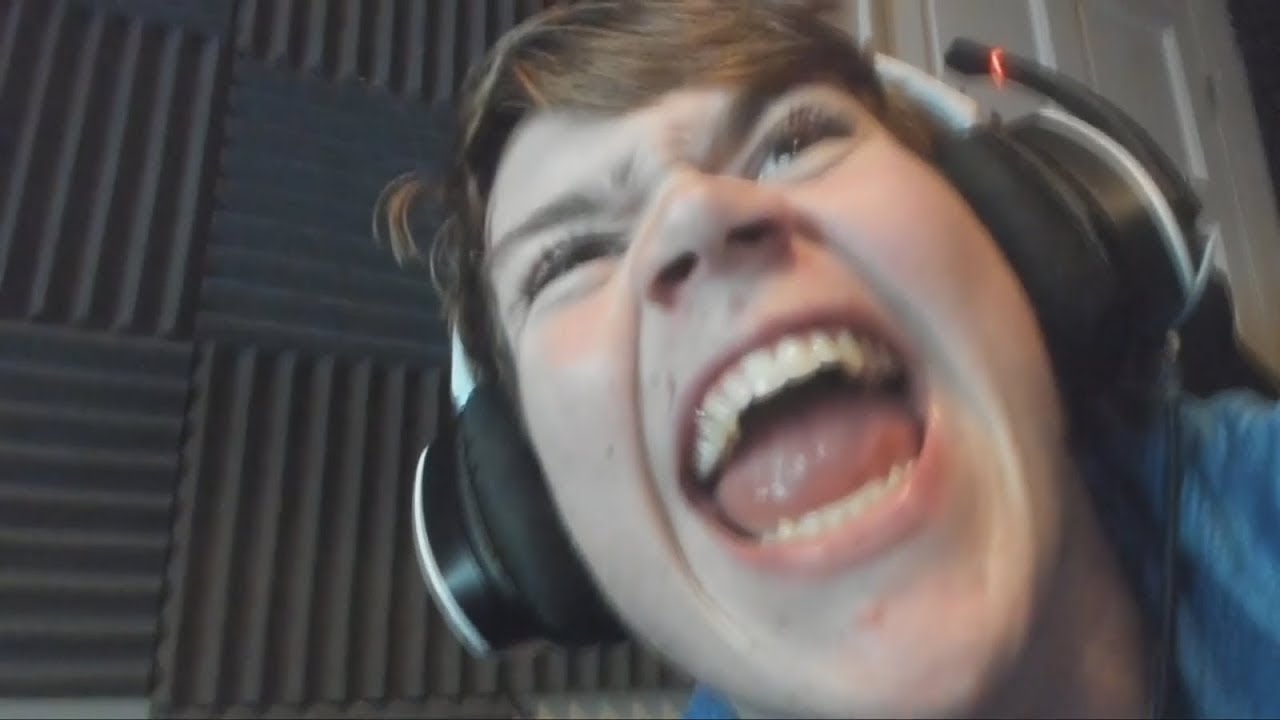 Fortnite Group Ear Raped Best Of Mongraal Fortnite Rage Ear Rape Warning Youtube