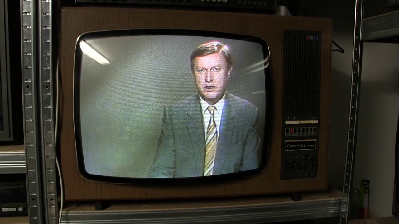 Телевизоры собраны в россии. Грюндиг 2000. Grundig Video 2000. Телевизор Грюндиг 1997 года. Телевизор Грюндик из 2000 годов.