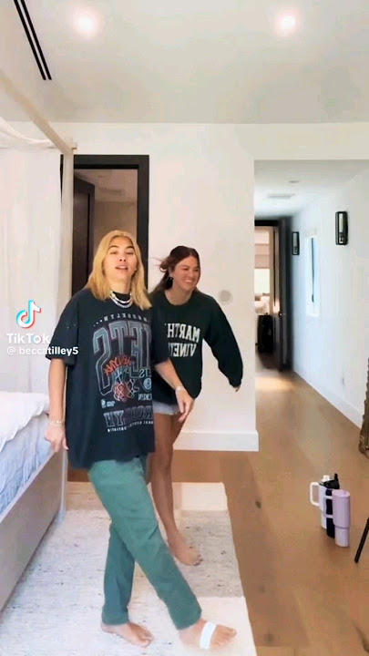 @BeccaTilleyChannel: HIT ME WITH THE GROOVE