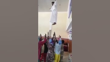 Thumbnail of Pastor flies to heaven as followers watch in shock 😲😆😂😅