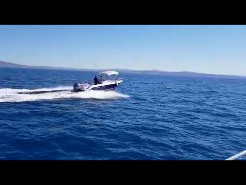 Navigare con la barca Vittoria il 14 agosto 2017