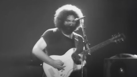 Jerry Garcia Band - Tangled Up in Blue - 7/9/1977 - Convention Hall (Official)