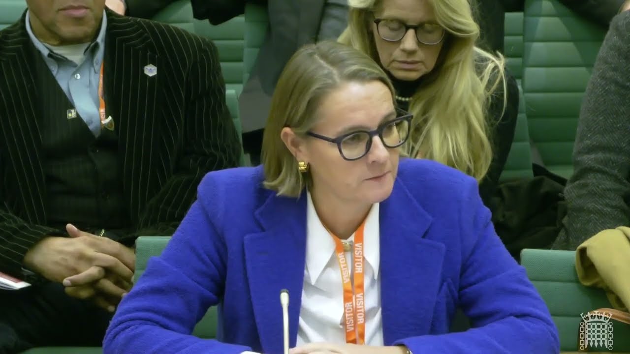 Cameron Thomas MP asks Caroline Thomson about Michael Prescott's memo to the BBC board