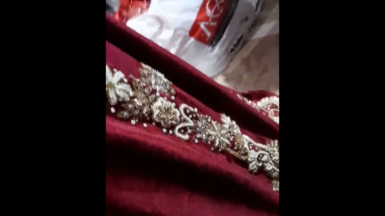 Personalized Caftans Are Sewn Discounts Continue At Bindall Store In Fatih Istanbul 
