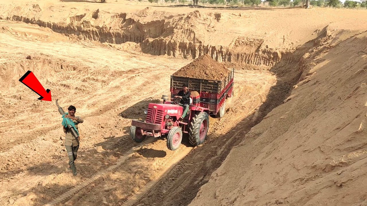 Jcb 3dx Machine | Mahindra 475 Di trolley pulling power | Mahindra Tractor stunt | Tractor videos