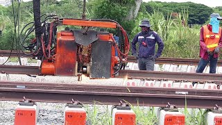ชมงานเชื่อมไฟฟ้ารางรถไฟ ในโครงการทางคู่ Flash butt welding on rail ,double track project