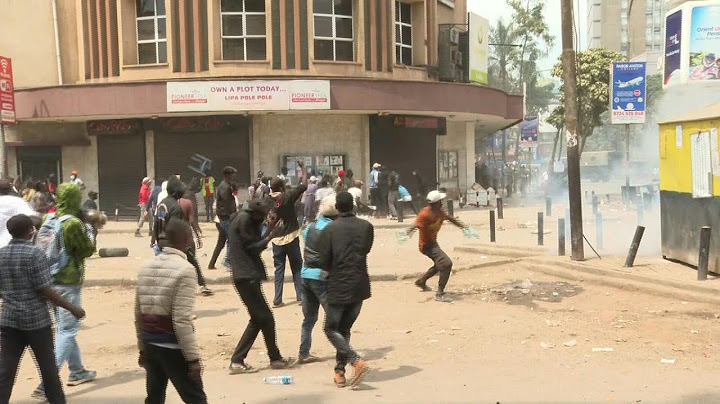 Police and youth clash at anti-government protest in Kenya | AFP