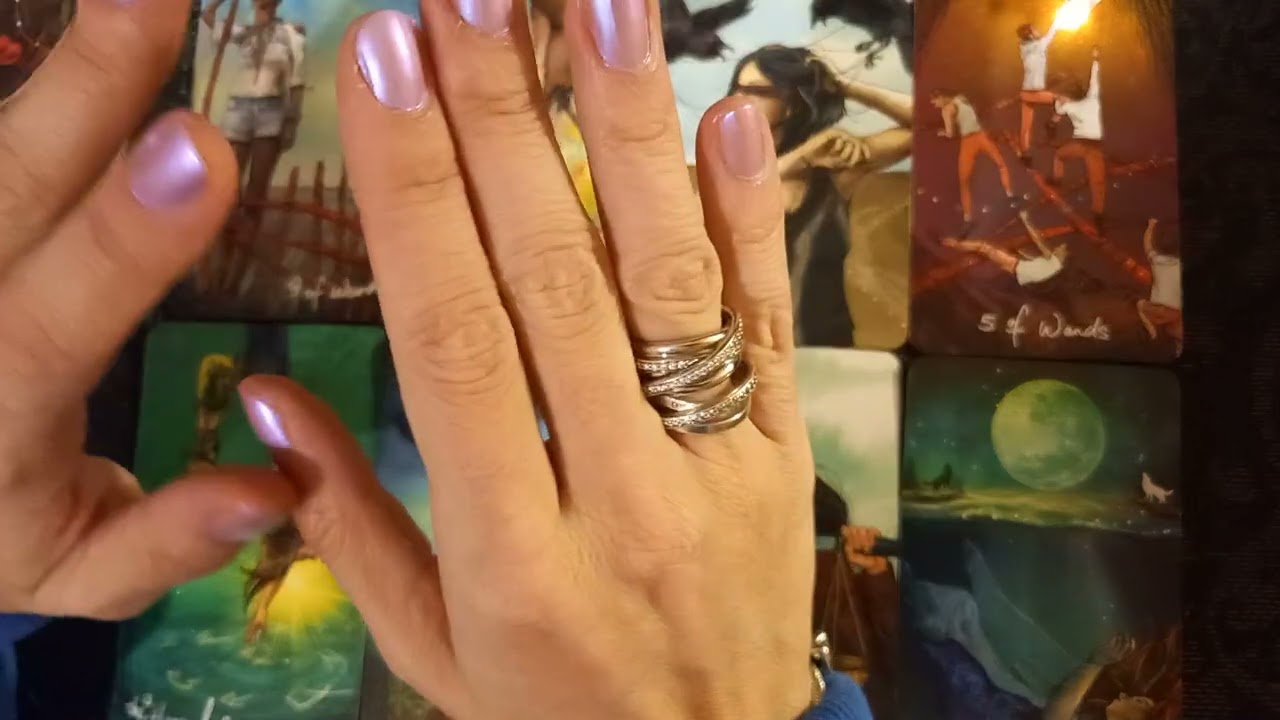 Кой мисли за теб?