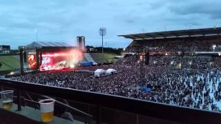 Foo Fighters Mt Smart Stadium Auckland 21 02